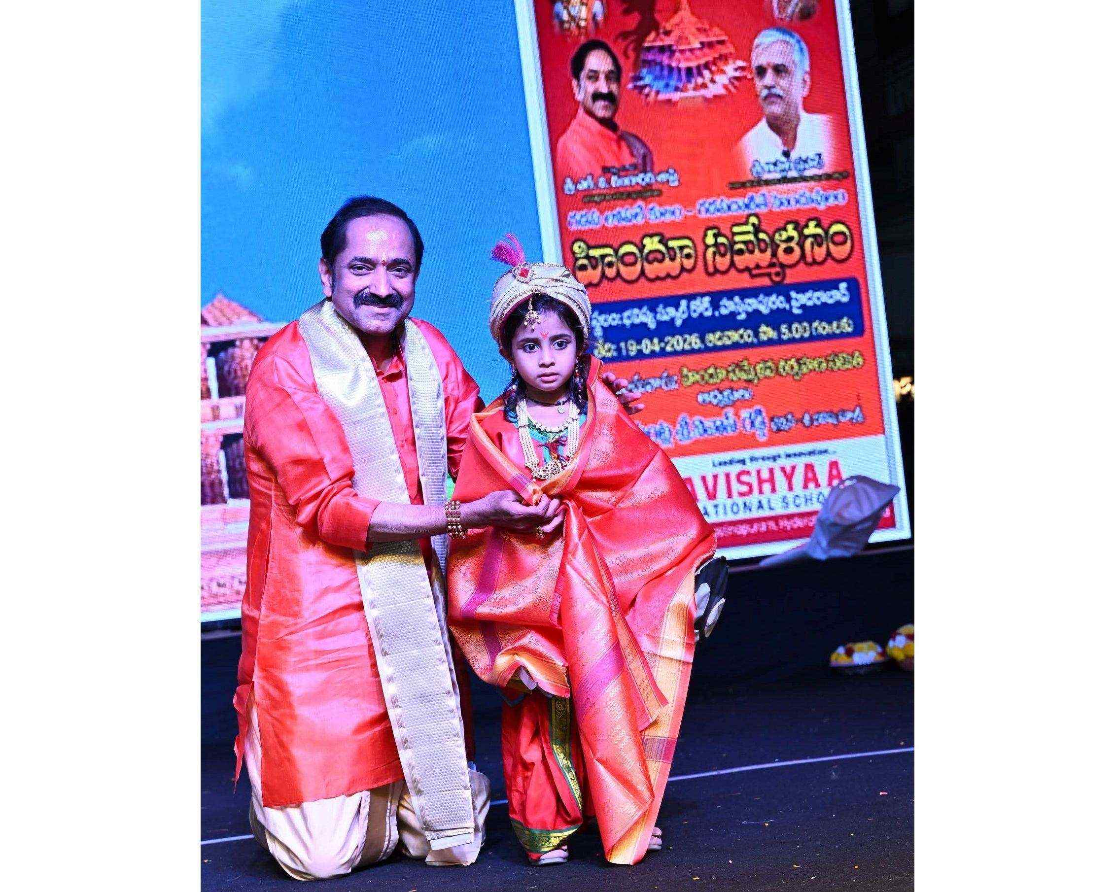 Dr. L.V. Gangadhara Sastry Addresses Hindu Sammelan in Hastinapuram image 1